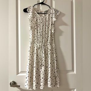 White sundress with navy detail